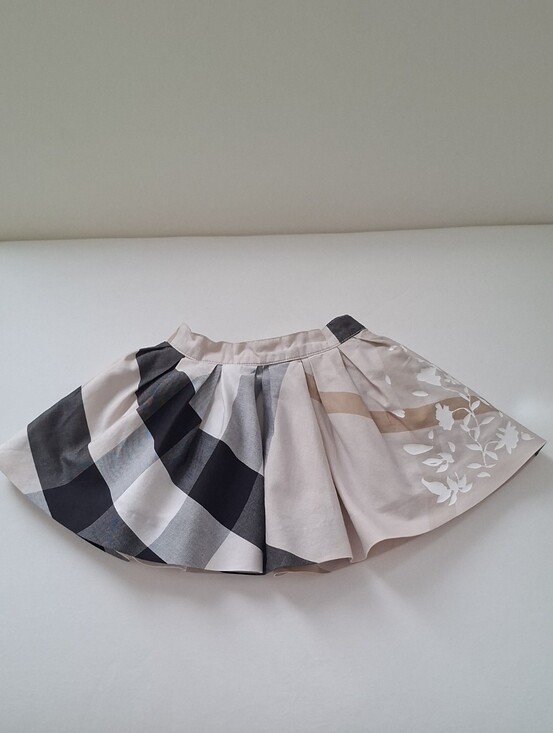 Burberry Other - Burberry Beige, Black and White Checkered Cotton Full Circle Skirt Floral Design